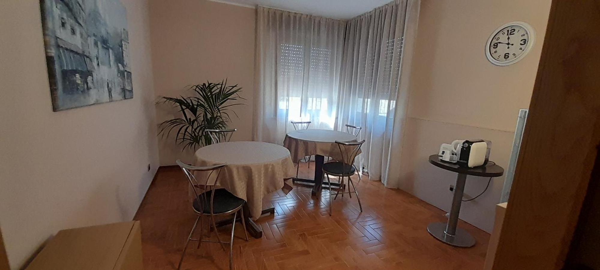 Hotel Ceretto Busca Exteriér fotografie